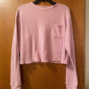 Wild and Fable cropped pink sweater